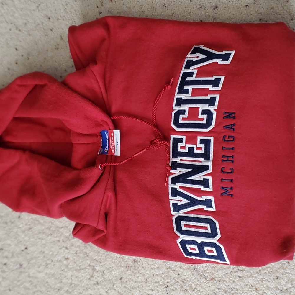 Preloved Champion Boyne City Michigan hoodie